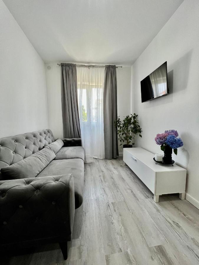 Apartmani M&L เมดูลิน ภายนอก รูปภาพ