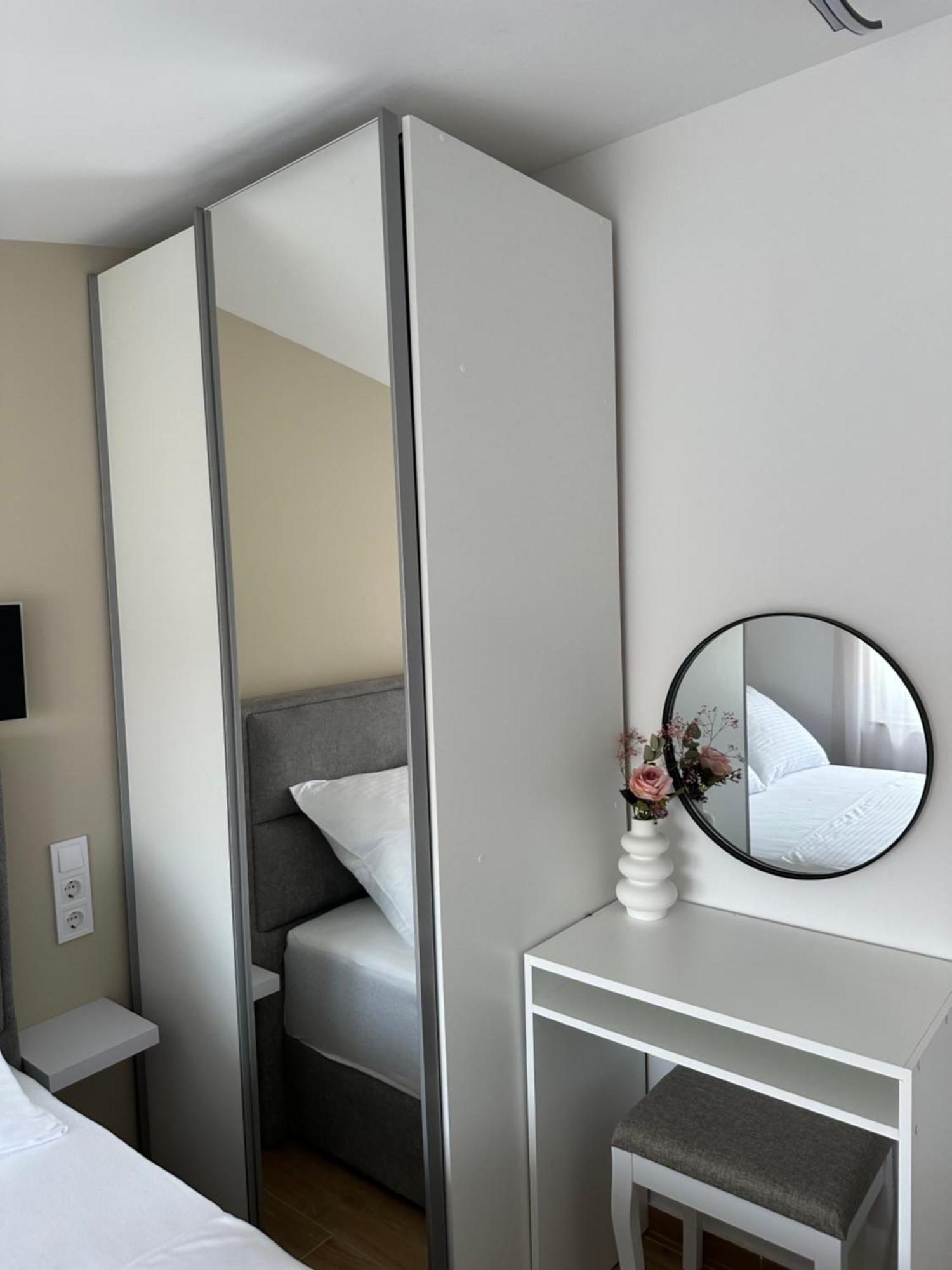 Apartmani M&L เมดูลิน ภายนอก รูปภาพ